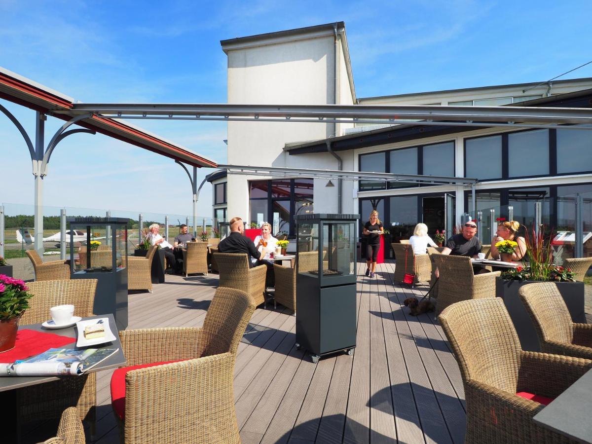 Appartement "Diamant" Mit Penthouseflair - Oase Am Haff Garz  Exterior foto