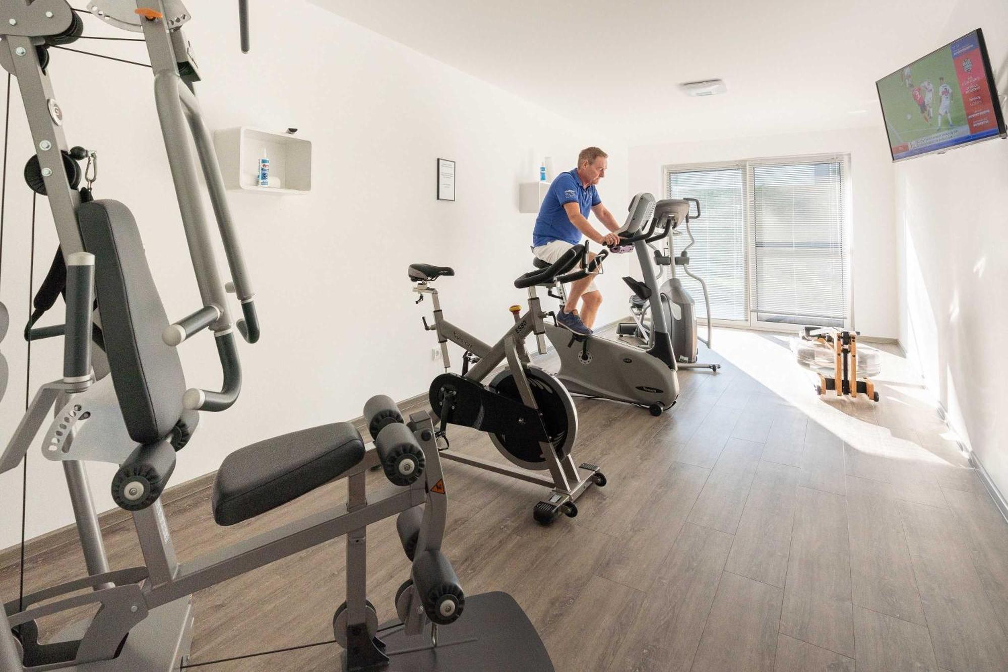 Appartement "Diamant" Mit Penthouseflair - Oase Am Haff Garz  Zimmer foto